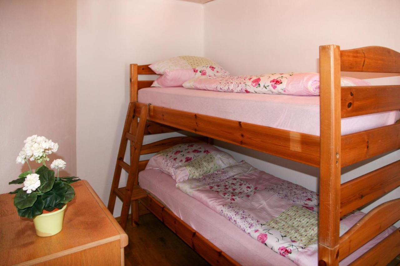 Cosy Apartment Bad Ischl In Quiet Residential Area - Newly Renovated Eksteriør billede
